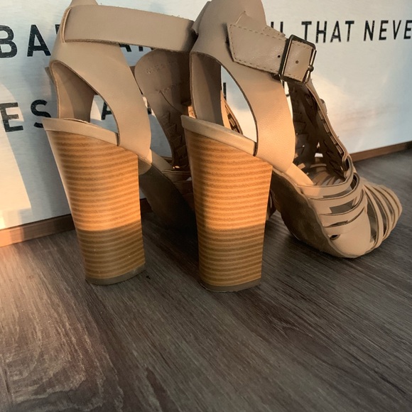 Wedge Stacked Heels - Picture 3 of 4